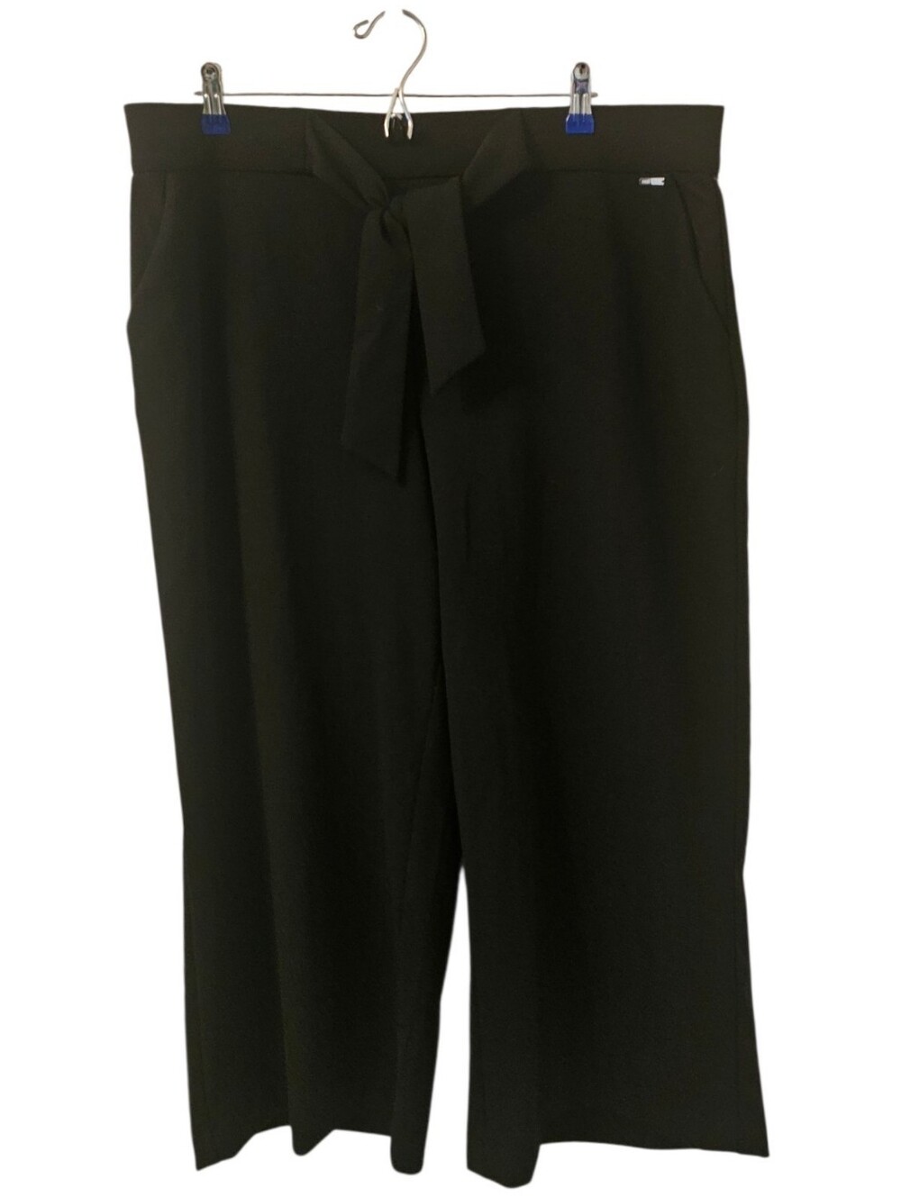Black Anne Klein Women's Cropped Pants